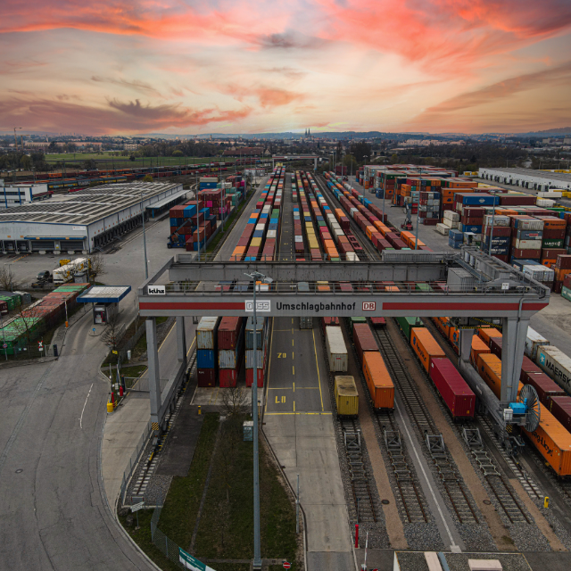 Gümrük ve Vergiler Dahil Taşımacılık Hizmetlerimiz